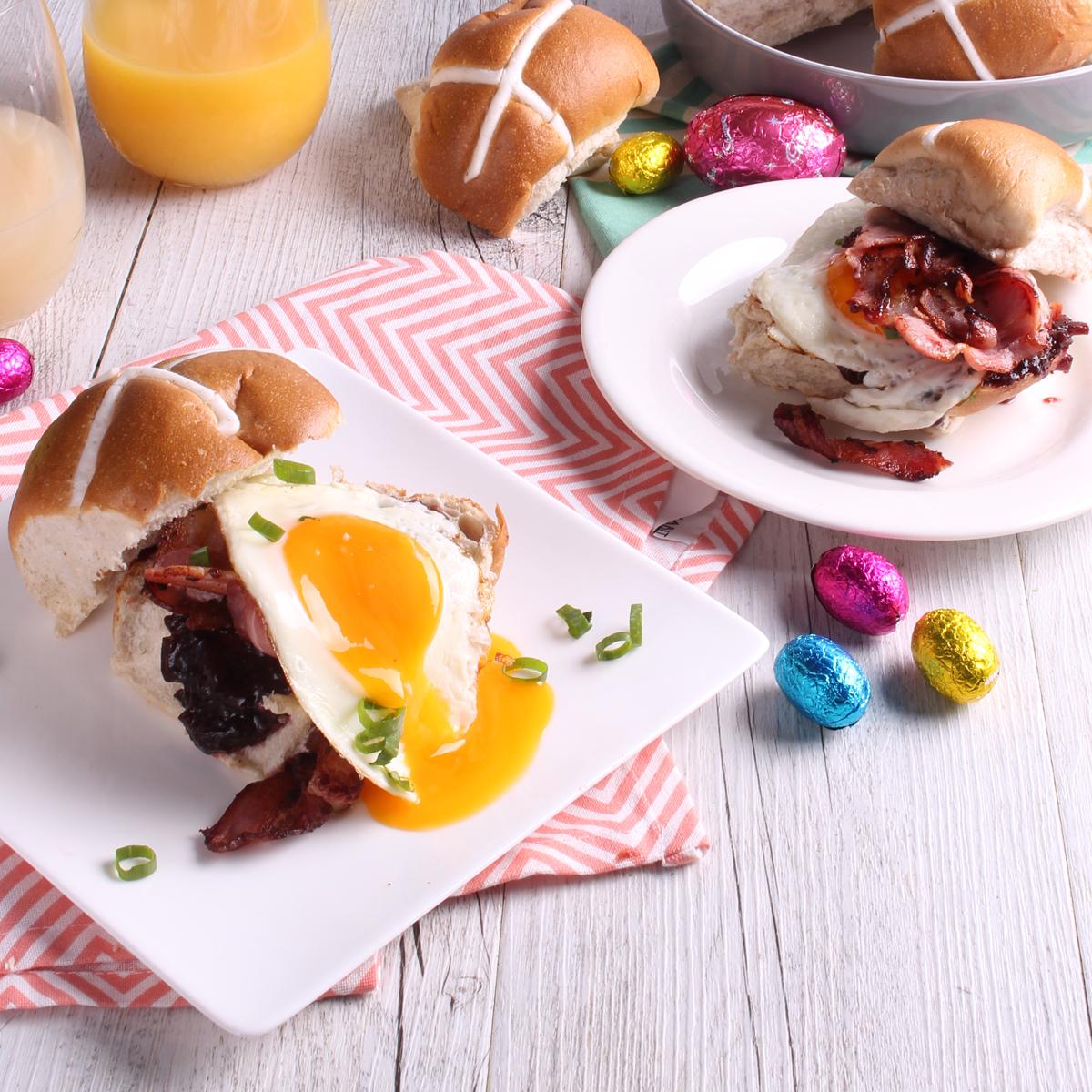 aster breakfast - ham and egg hot cross buns